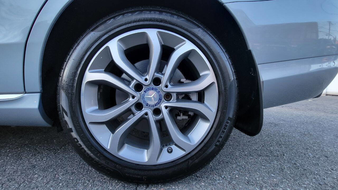 Used 2015 Mercedes-Benz C 300 4MATIC Sedan image 36