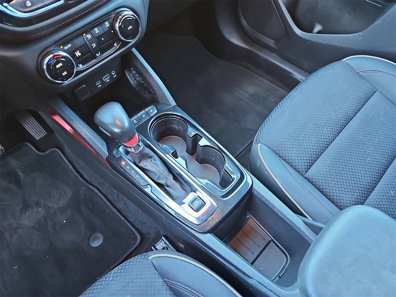 Certified 2023 Chevrolet TrailBlazer RS w/ Convenience Package image 24