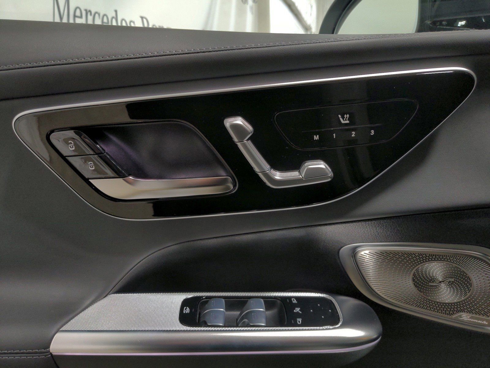 New 2025 Mercedes-Benz GLC 63 AMG S image 11