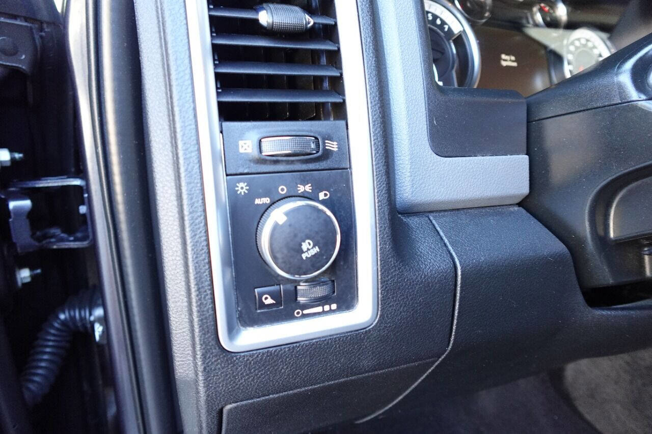 Used 2018 RAM 1500 Lone Star image 20