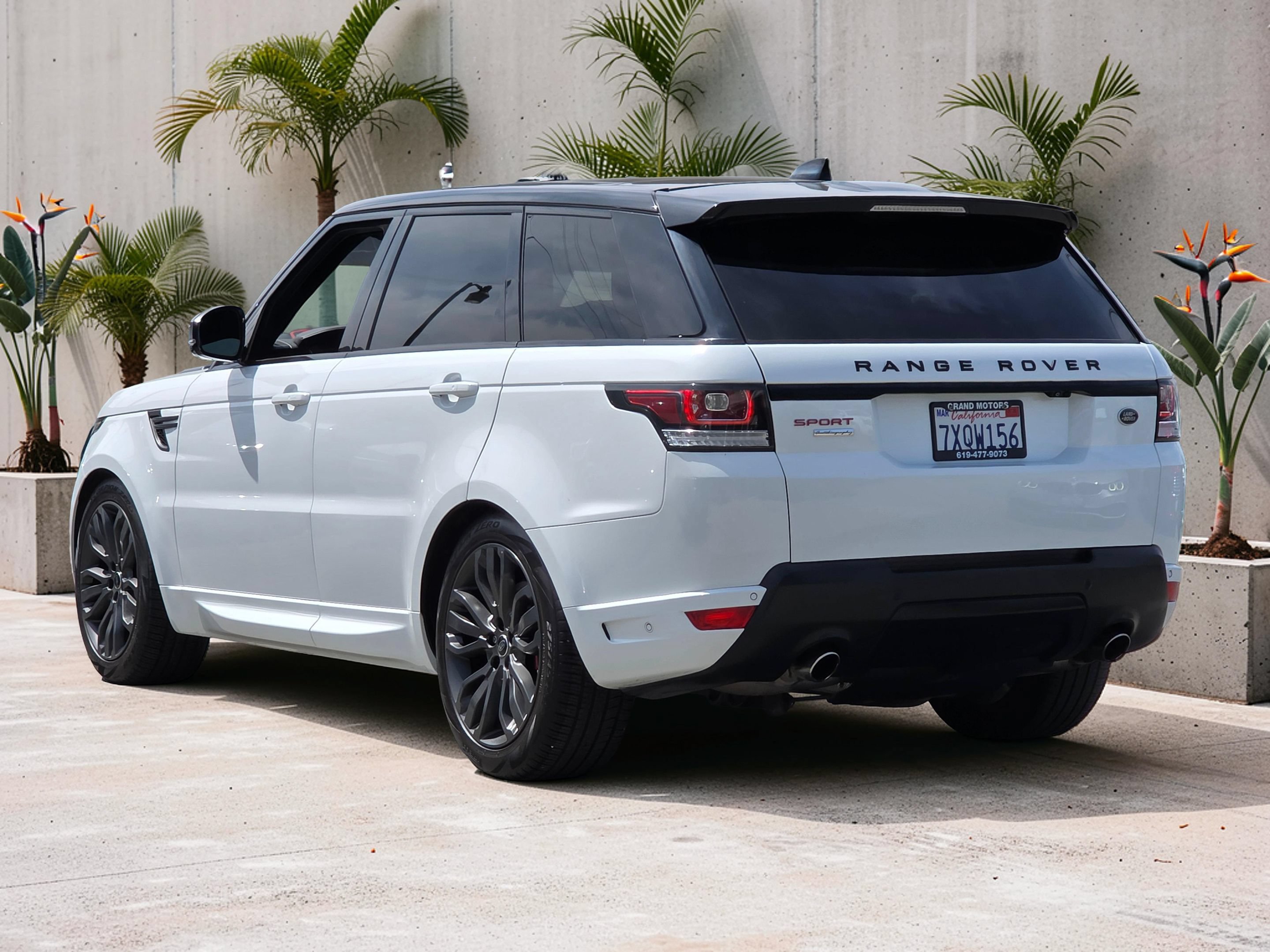 Used 2017 Land Rover Range Rover Sport Autobiography AWD/4WD image 4