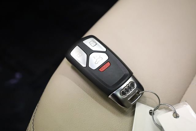 Used 2022 Audi Q5 2.0T Premium image 34