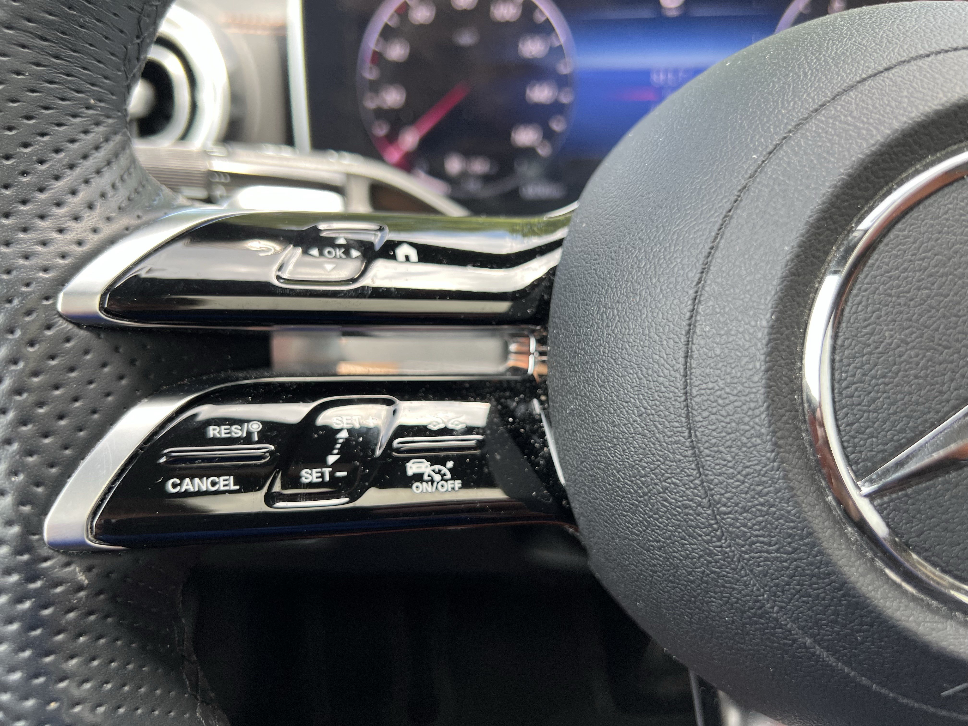 Used 2023 Mercedes-Benz C 300 Sedan image 19