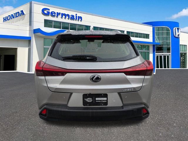Used 2021 Lexus UX 200 w/ Premium Package FWD image 6