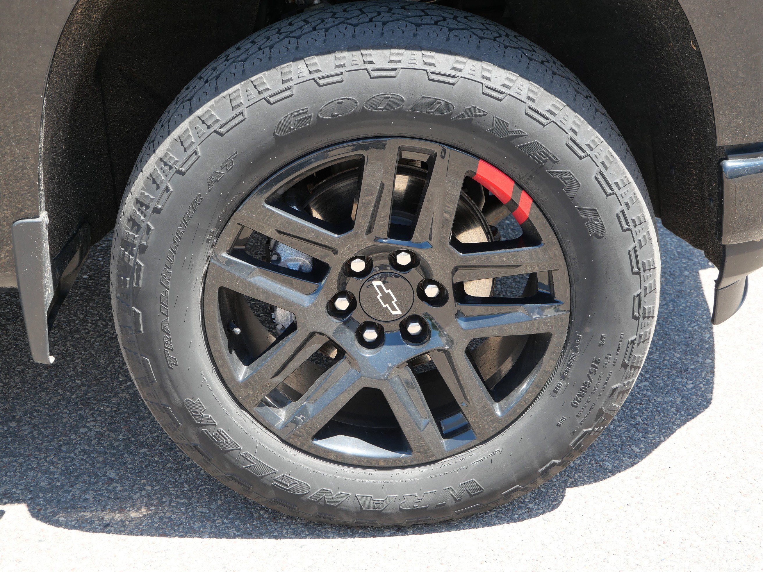 Used 2022 Chevrolet Silverado 1500 RST w/ Redline Edition AWD/4WD image 15