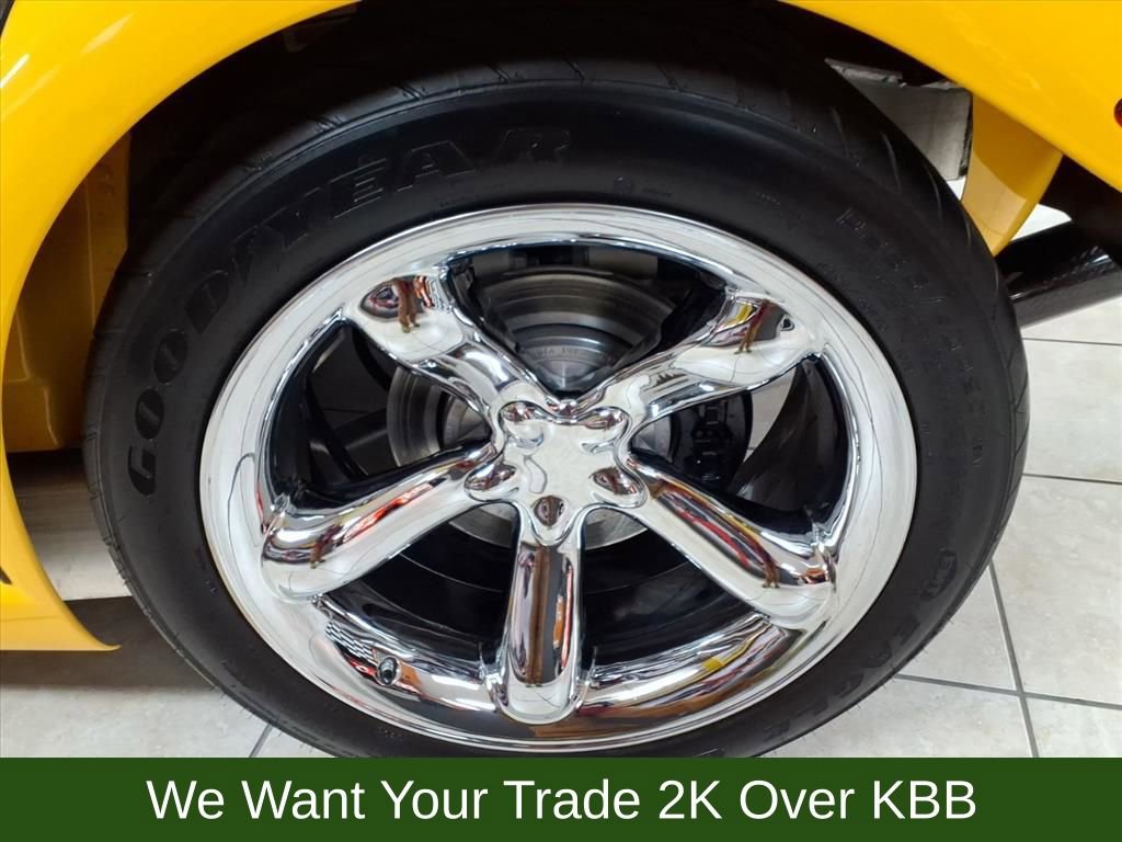 Used 2000 Plymouth Prowler image 23