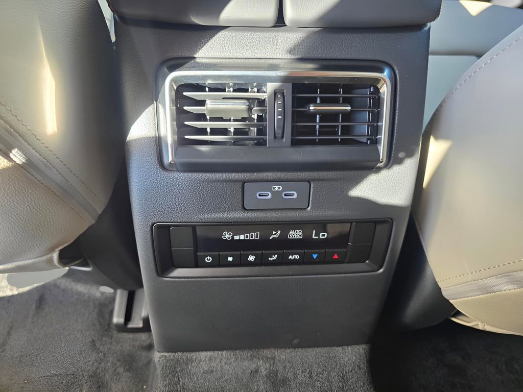 New 2025 MAZDA CX-90 Plug-In Hybrid w/Premium Sport image 29
