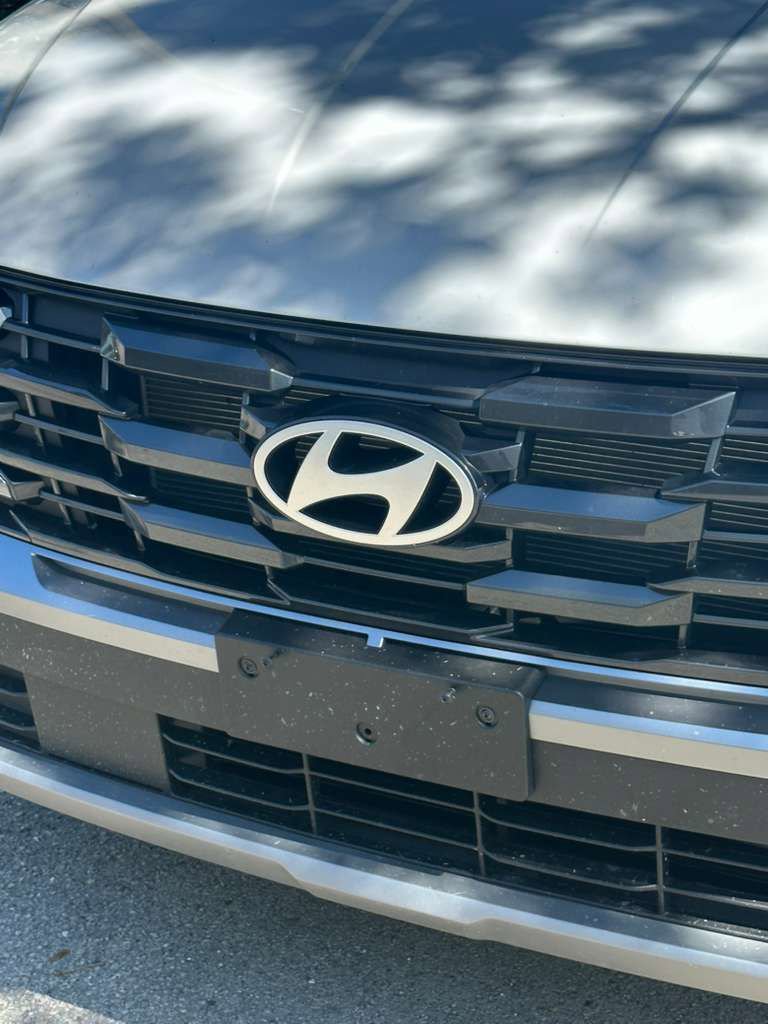 Used 2026 Hyundai Tucson SE AWD/4WD image 3