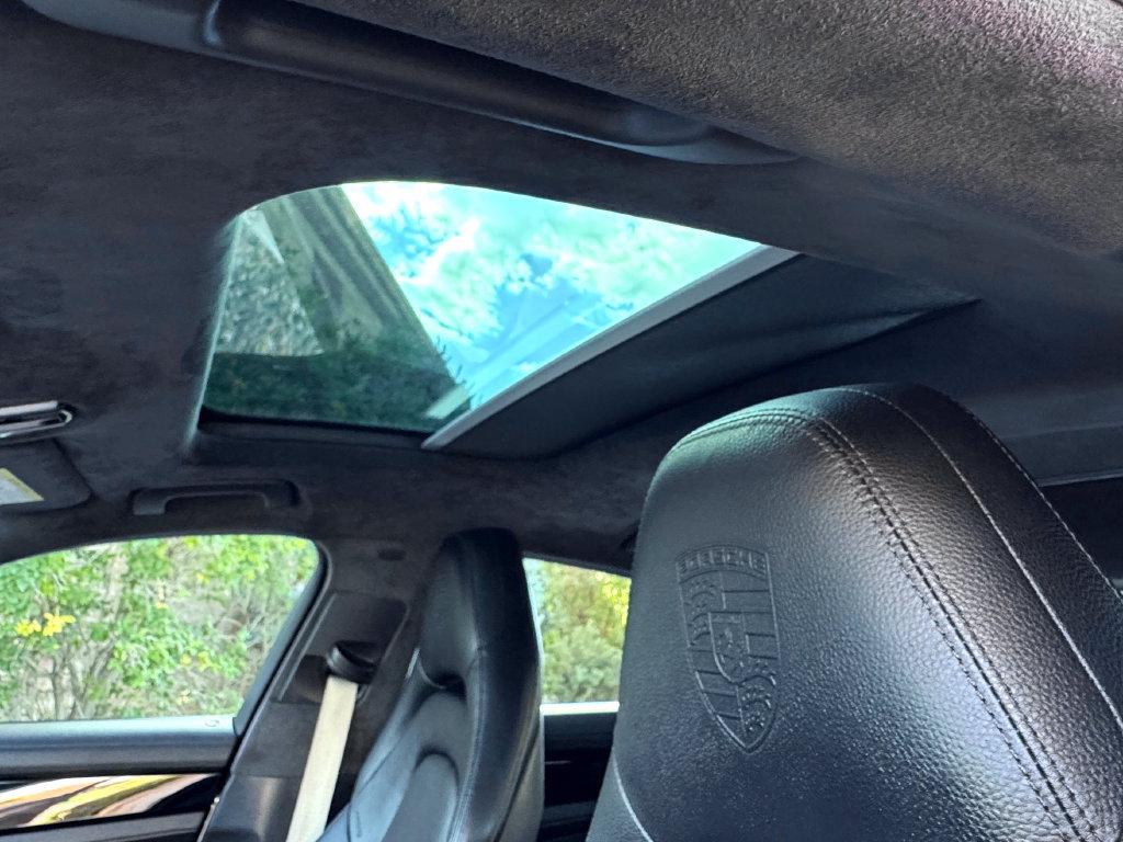 Used 2018 Porsche Panamera 4S AWD/4WD image 21