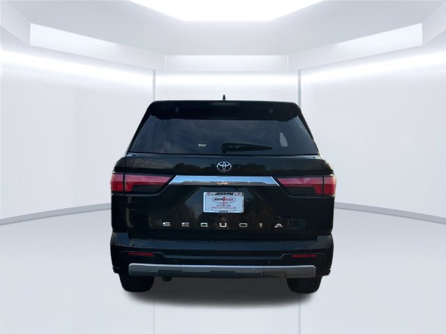 Certified 2023 Toyota Sequoia Limited AWD/4WD image 9