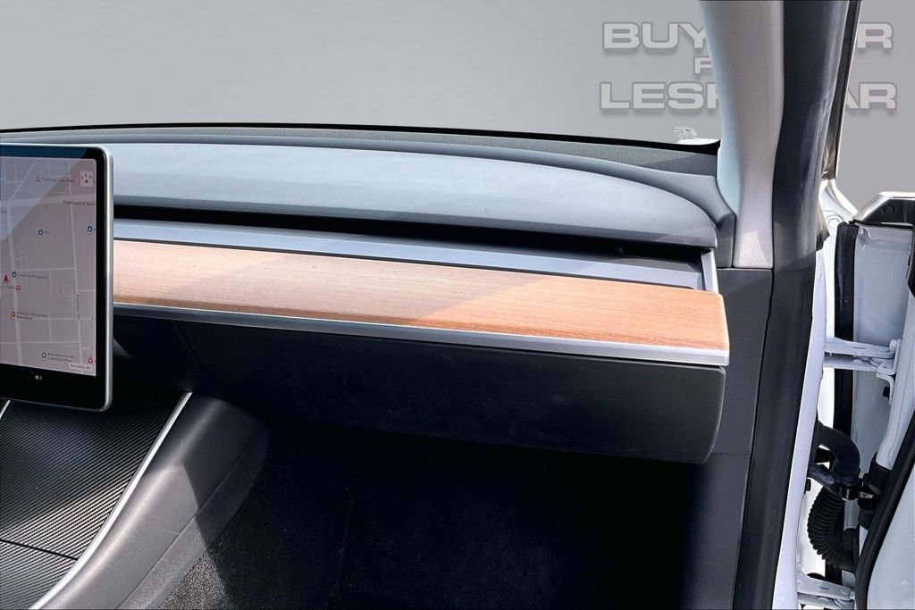 Used 2019 Tesla Model 3 Long Range image 17