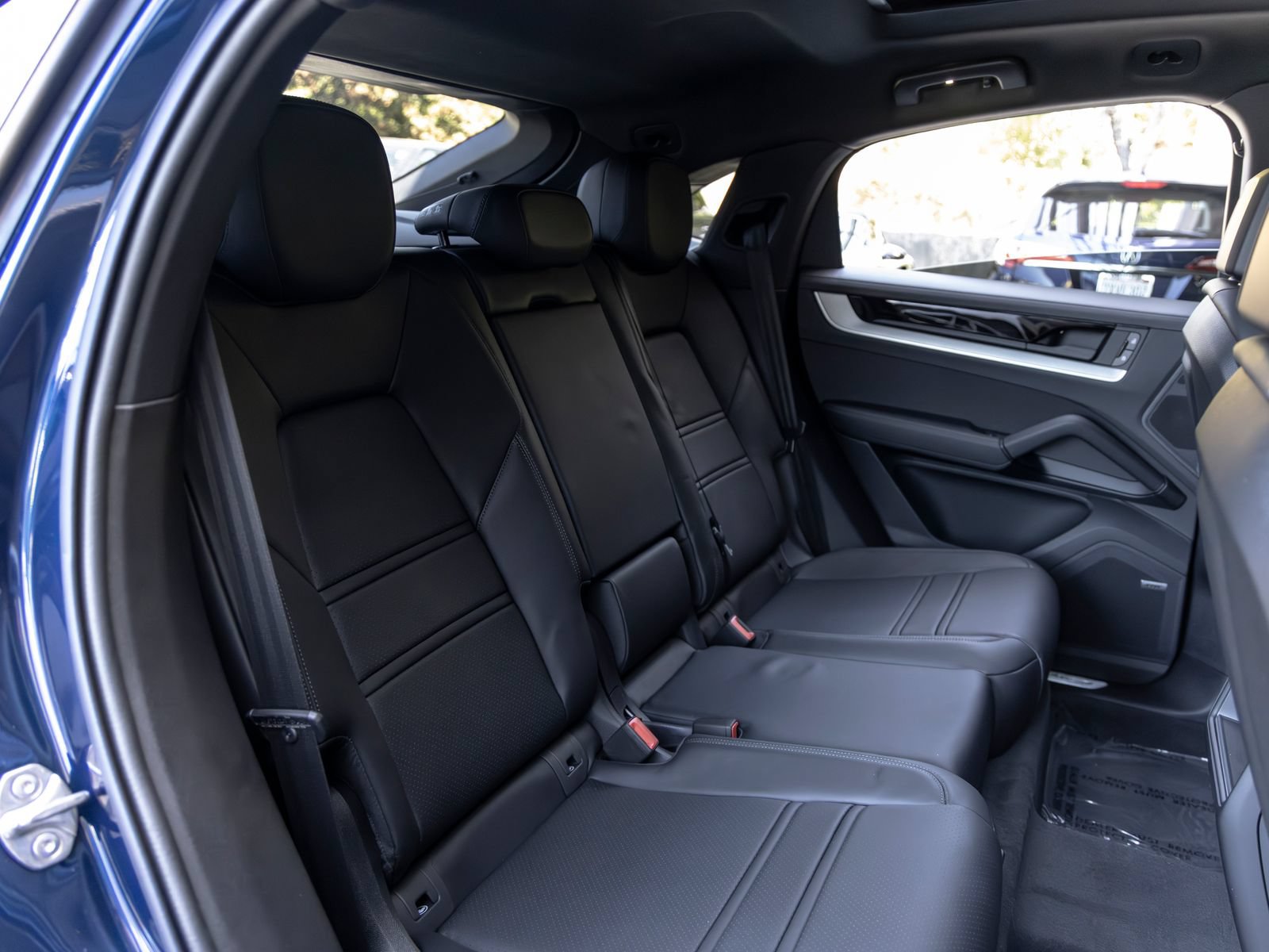 New 2026 Porsche Cayenne Coupe AWD/4WD image 50