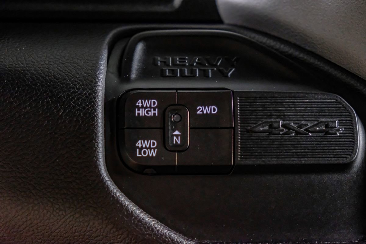 Used 2022 RAM 2500 Laramie w/ Night Edition AWD/4WD image 23