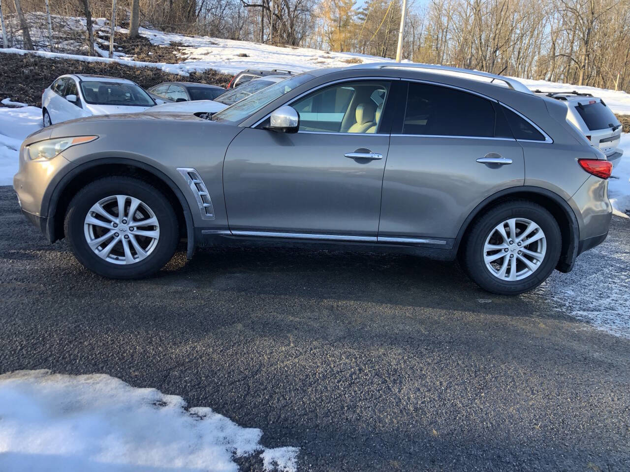 Used 2012 INFINITI FX35 AWD w/ Premium Pkg image 10