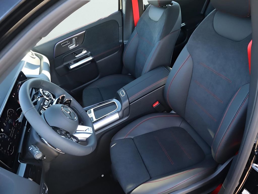 New 2026 Mercedes-Benz GLA 35 AMG 4MATIC image 34