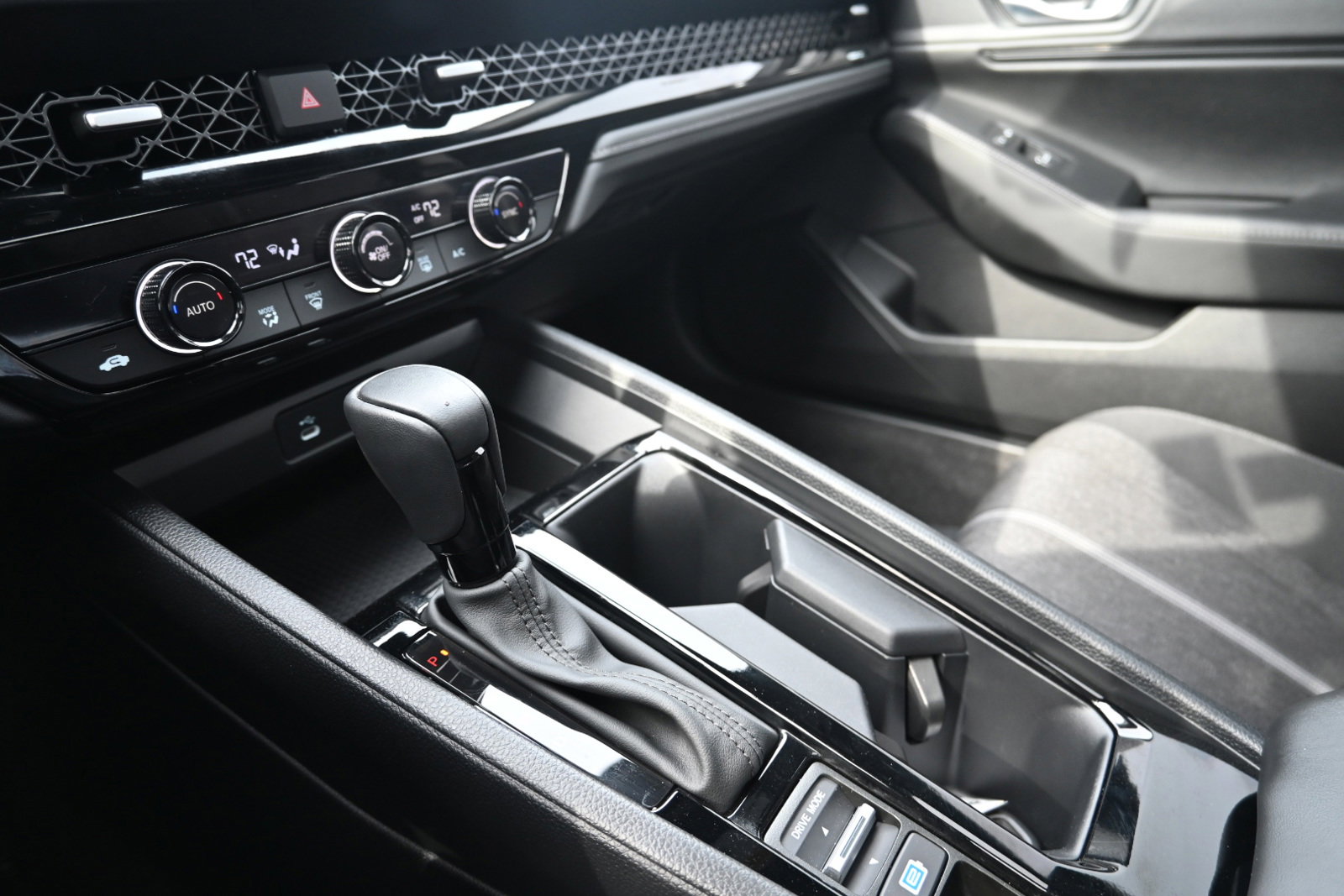 Used 2024 Honda Accord Sport image 26