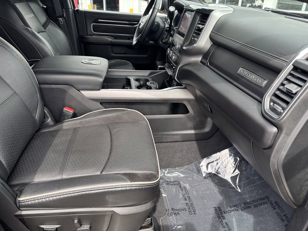 Used 2022 RAM 2500 Laramie w/ Night Edition AWD/4WD image 30
