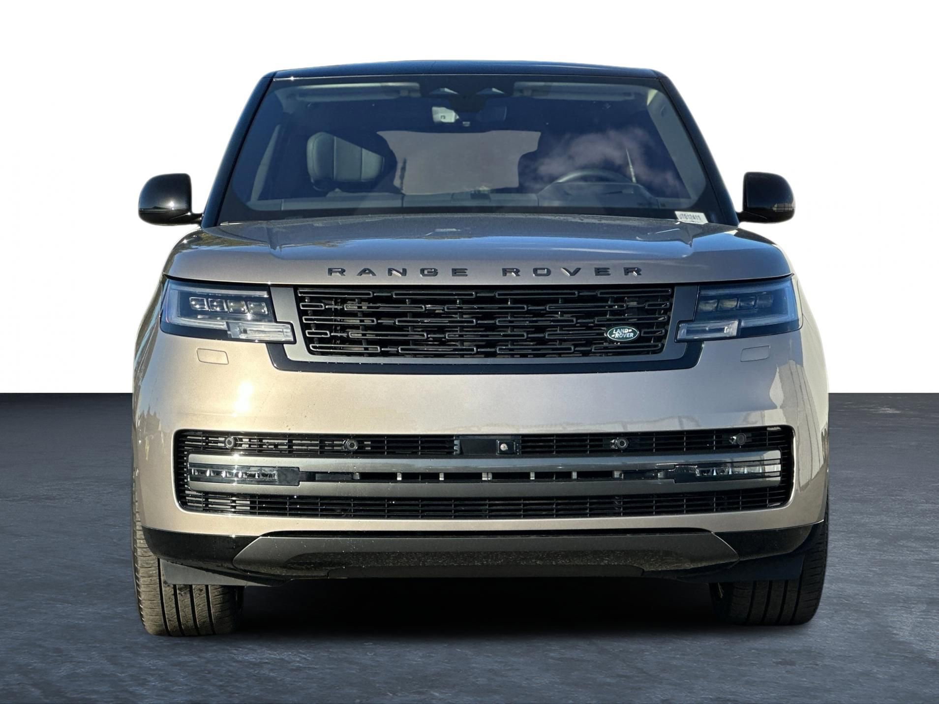 Used 2023 Land Rover Range Rover First Edition image 10