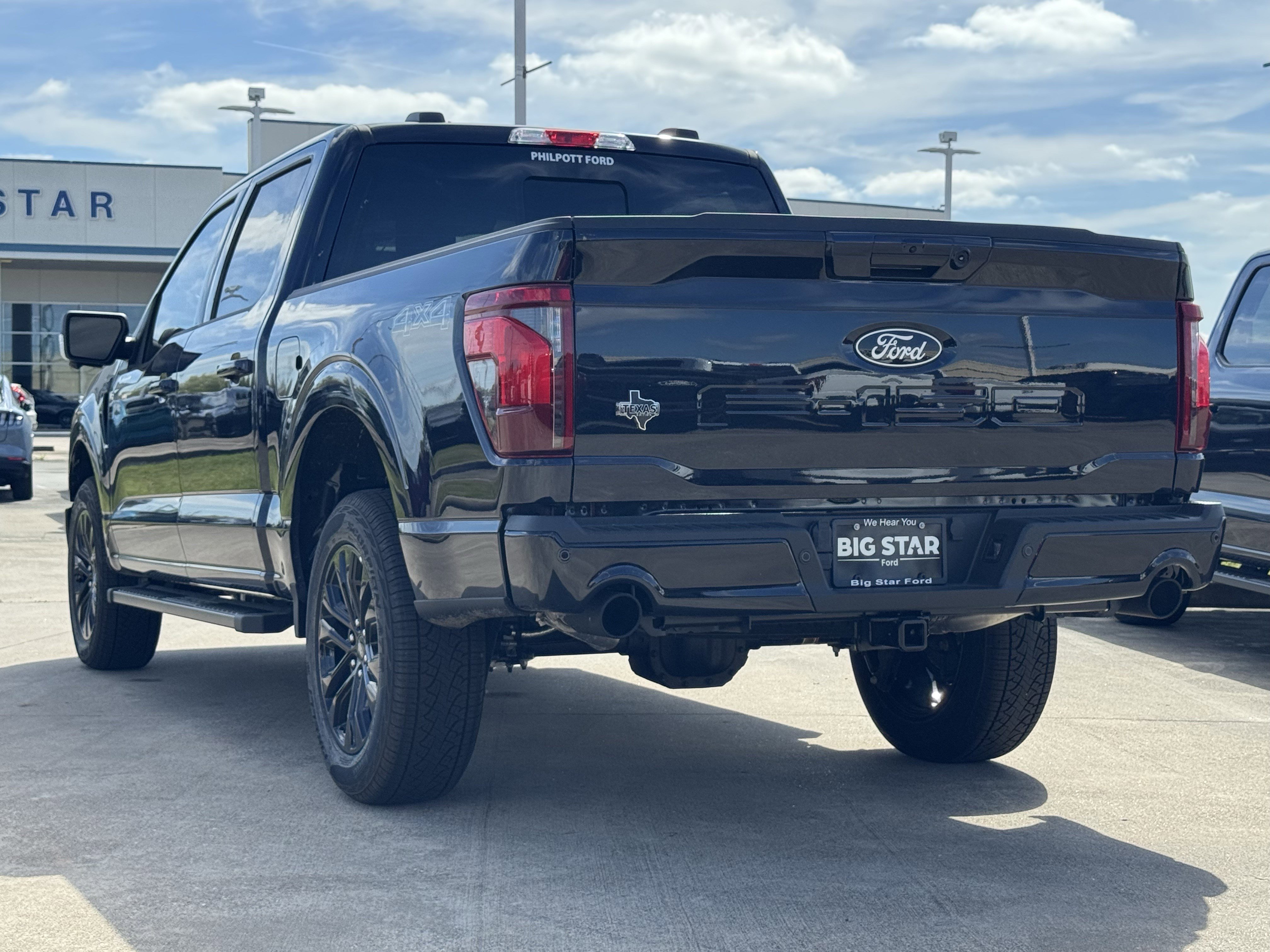 New 2026 Ford F150 XLT w/ Equipment Group 302A MID AWD/4WD image 8