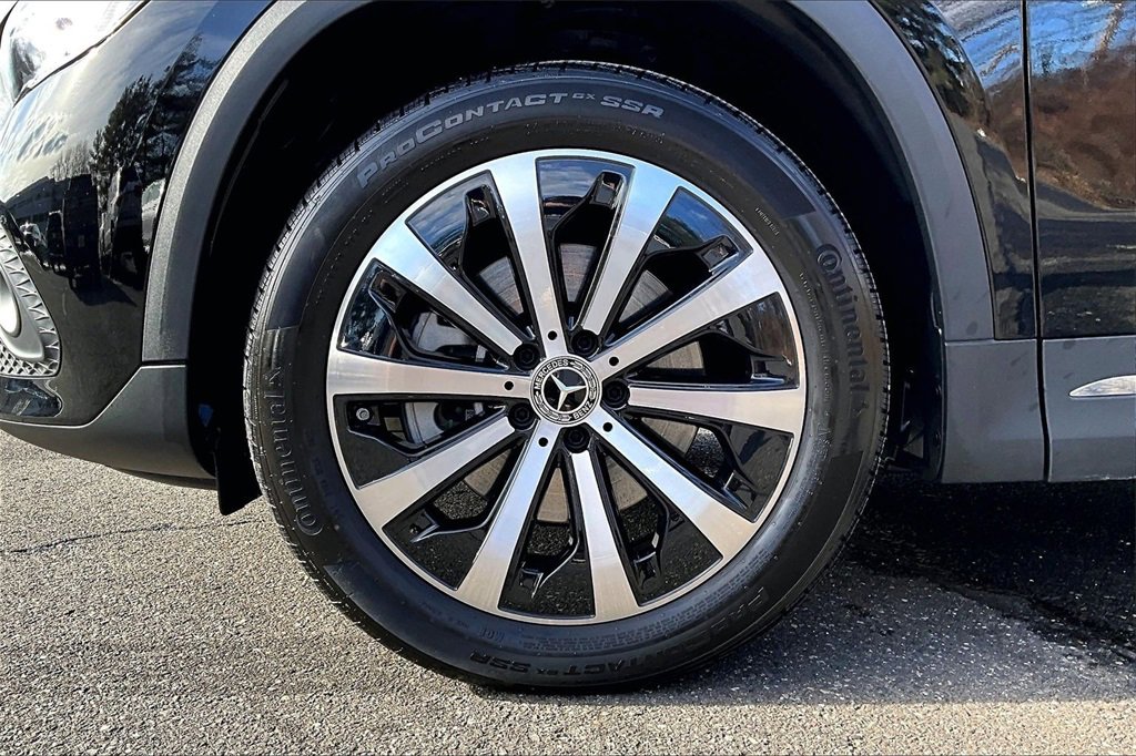 Certified 2022 Mercedes-Benz GLA 250 4MATIC image 8