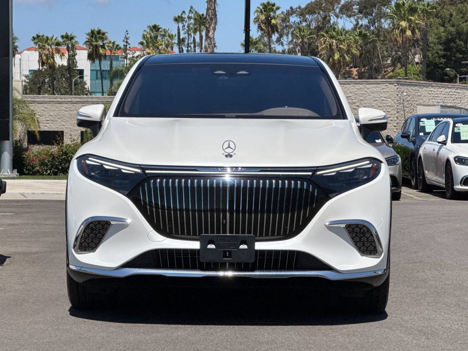 Used 2024 Mercedes-Benz Maybach EQS 680 4MATIC image 9