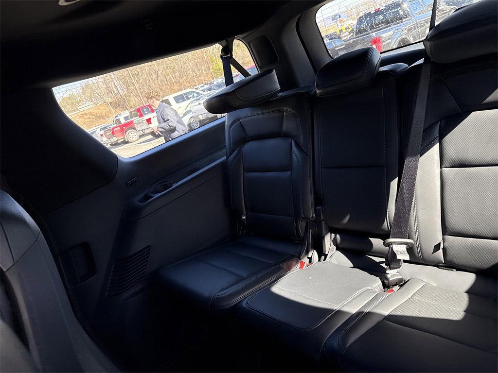 Used 2025 Lincoln Navigator L Reserve w/ Jet Appearance Package image 13