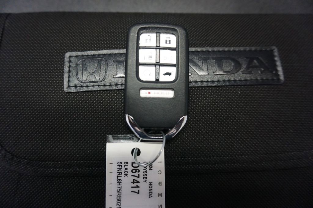 Used 2024 Honda Odyssey Sport image 21