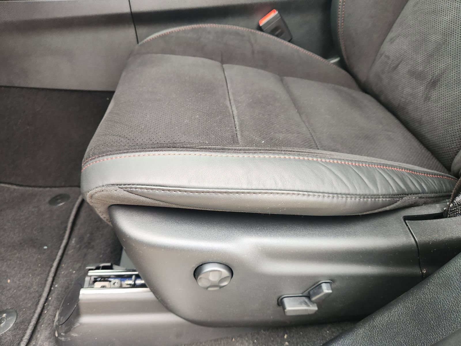 New 2026 Dodge Durango GT image 19