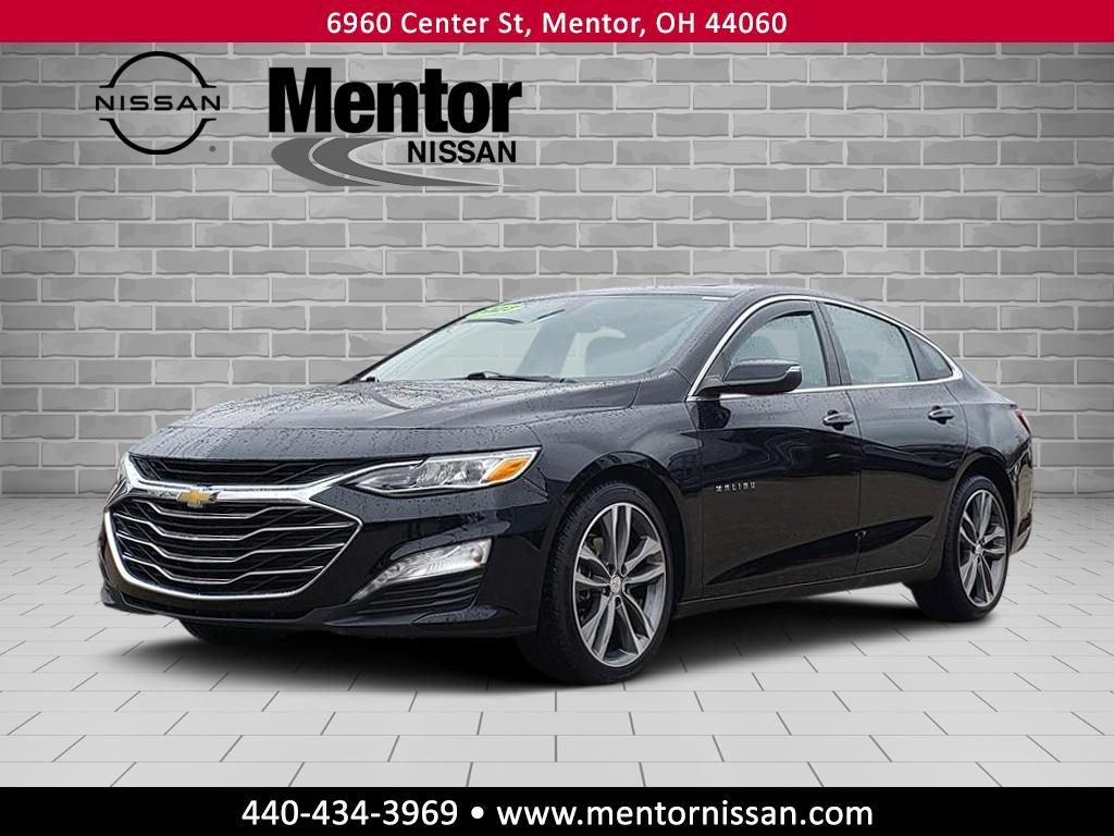 Used 2022 Chevrolet Malibu Premier FWD image 3
