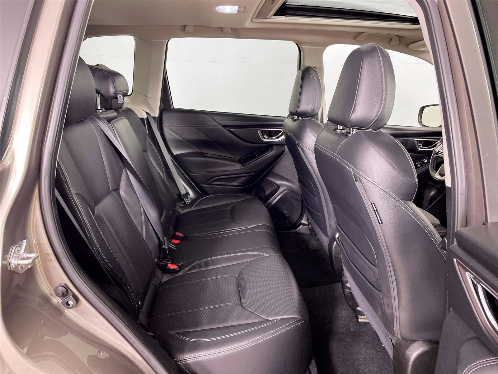 Used 2021 Subaru Forester Limited w/ Popular Package #3 image 27