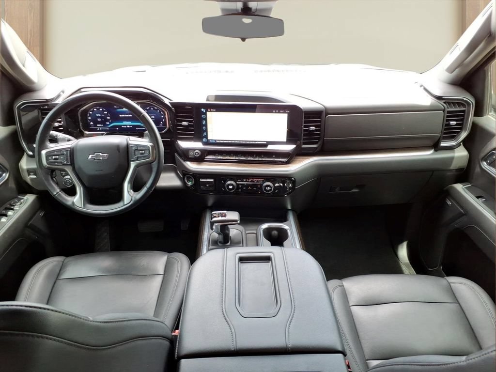 Certified 2022 Chevrolet Silverado 1500 LT Trail Boss w/ LT Trail Boss Premium Package AWD/4WD image 24