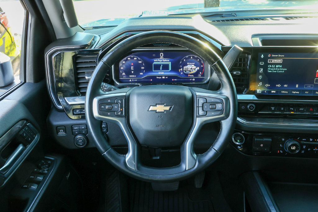 Used 2024 Chevrolet Silverado 2500 LTZ w/ LTZ Plus Package AWD/4WD image 10