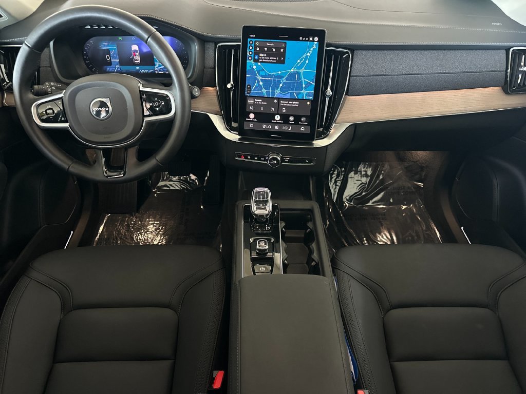 Certified 2026 Volvo XC90 B6 Plus AWD/4WD image 12