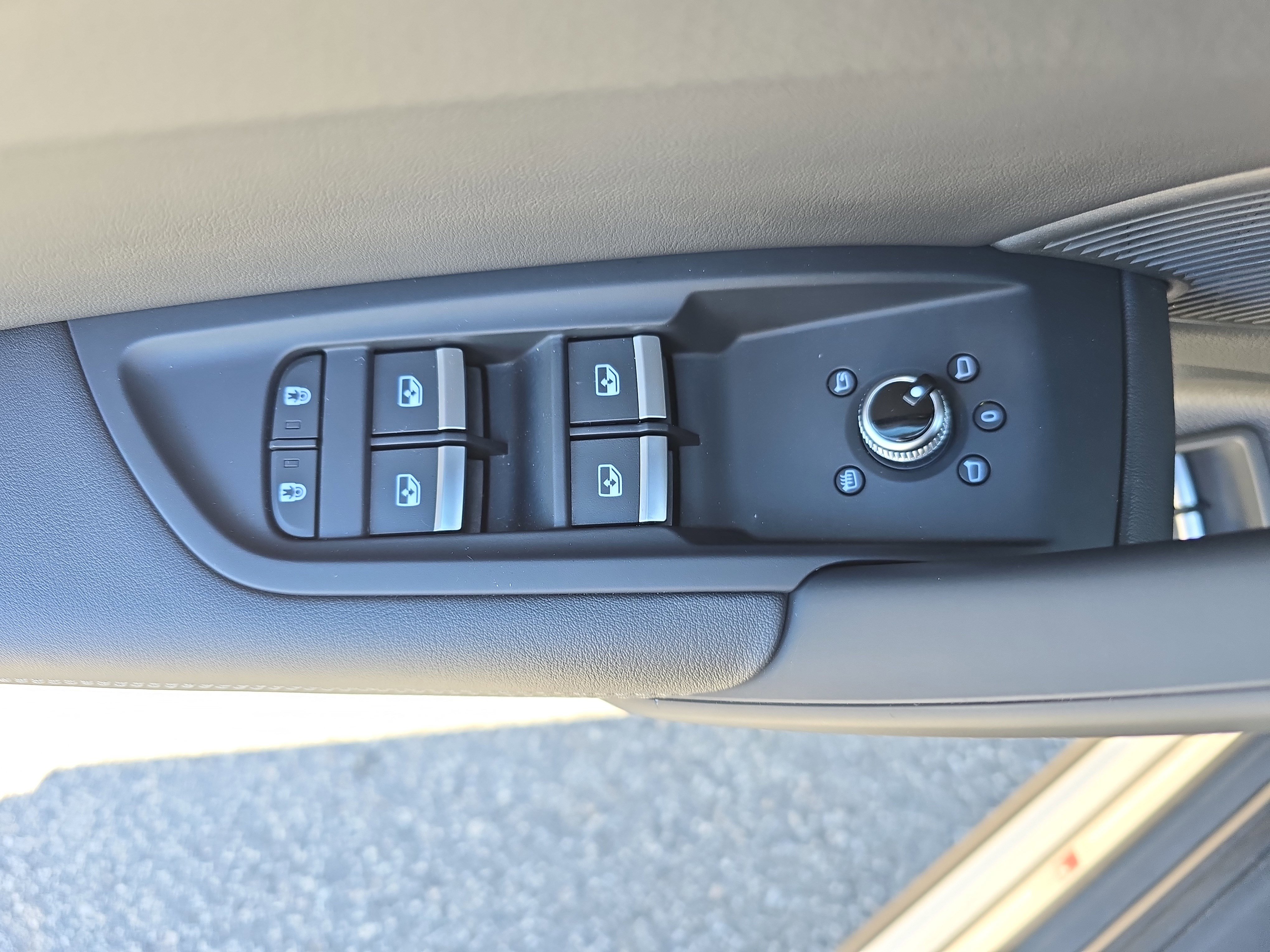 Certified 2023 Audi Q5 e Premium Plus w/ Premium Plus Package image 26