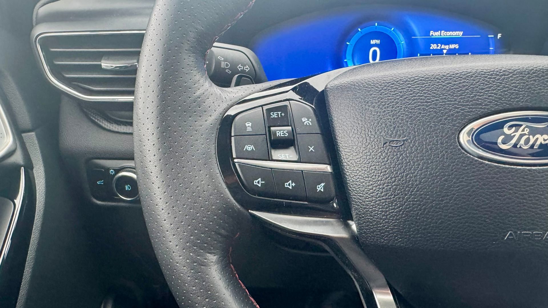 Certified 2024 Ford Explorer ST w/ Equipment Group 401A image 61