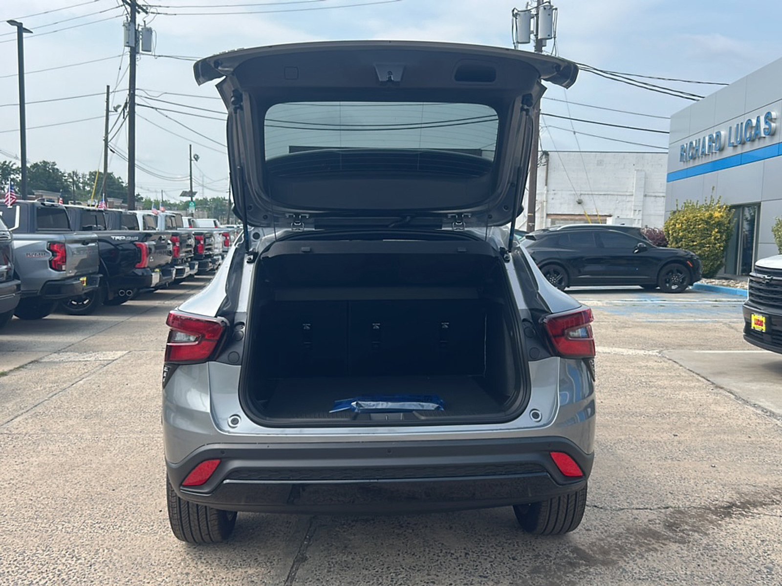 New 2026 Chevrolet Trax RS w/ Driver Confidence Package FWD image 11