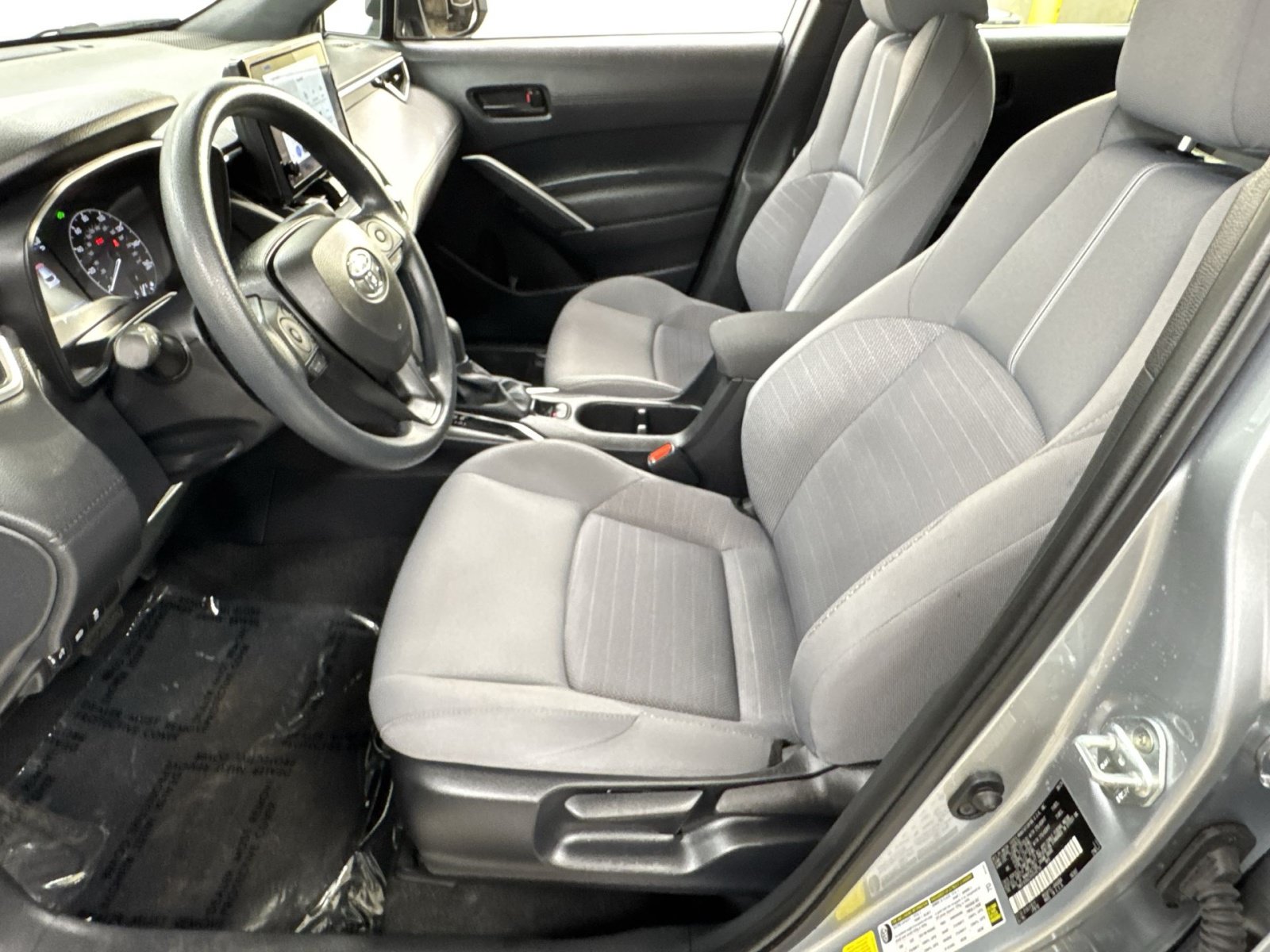 Used 2024 Toyota Corolla Cross AWD Hybrid image 16