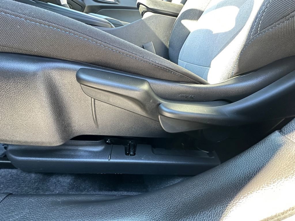 Used 2025 Chevrolet Trax LS image 10