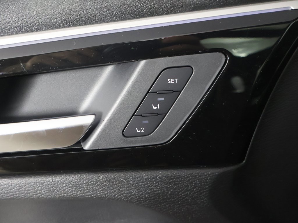 New 2026 Mitsubishi Outlander SEL image 43