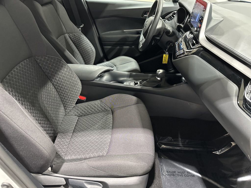Certified 2021 Toyota C-HR LE image 18