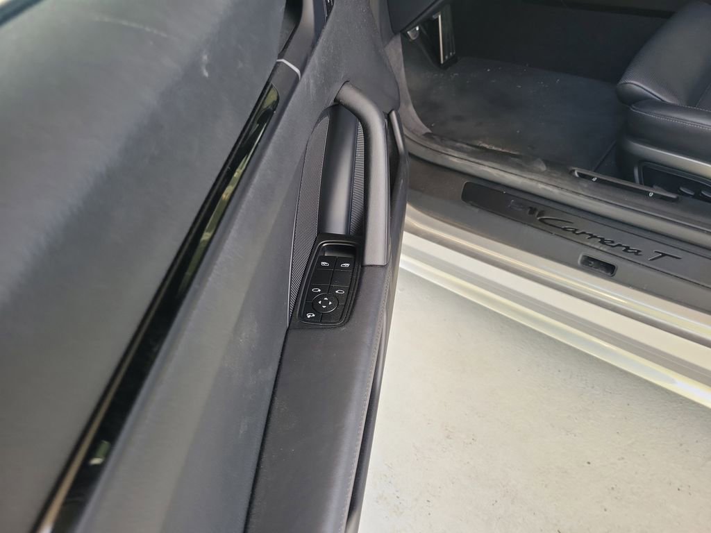 Certified 2024 Porsche 911 Carrera T image 11