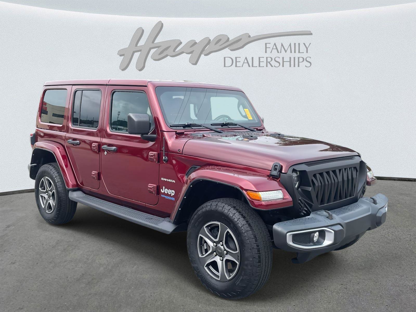 Used 2021 Jeep Wrangler Unlimited Sahara w/ Cold Weather Group image 30