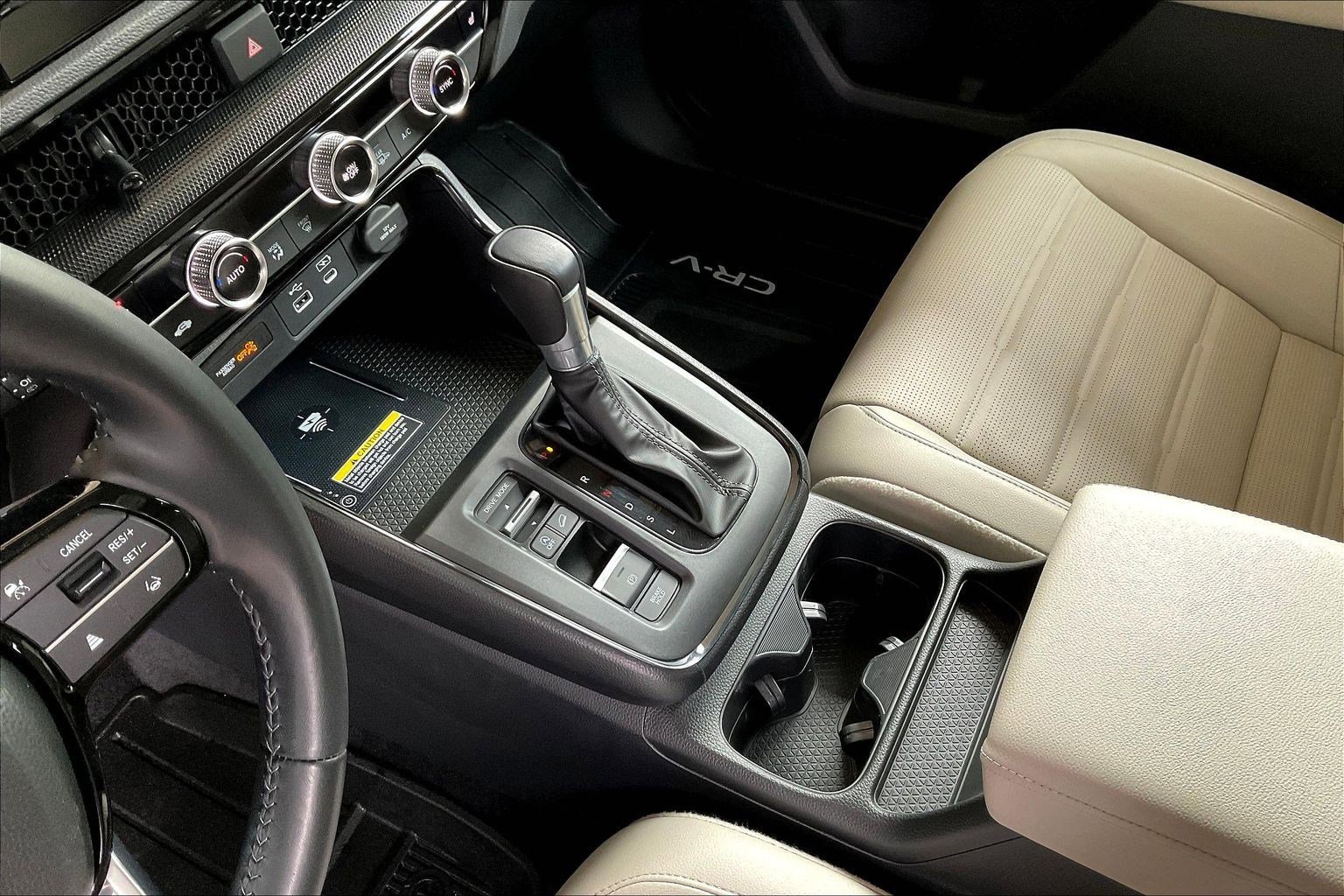 Used 2025 Honda CR-V EX-L image 17