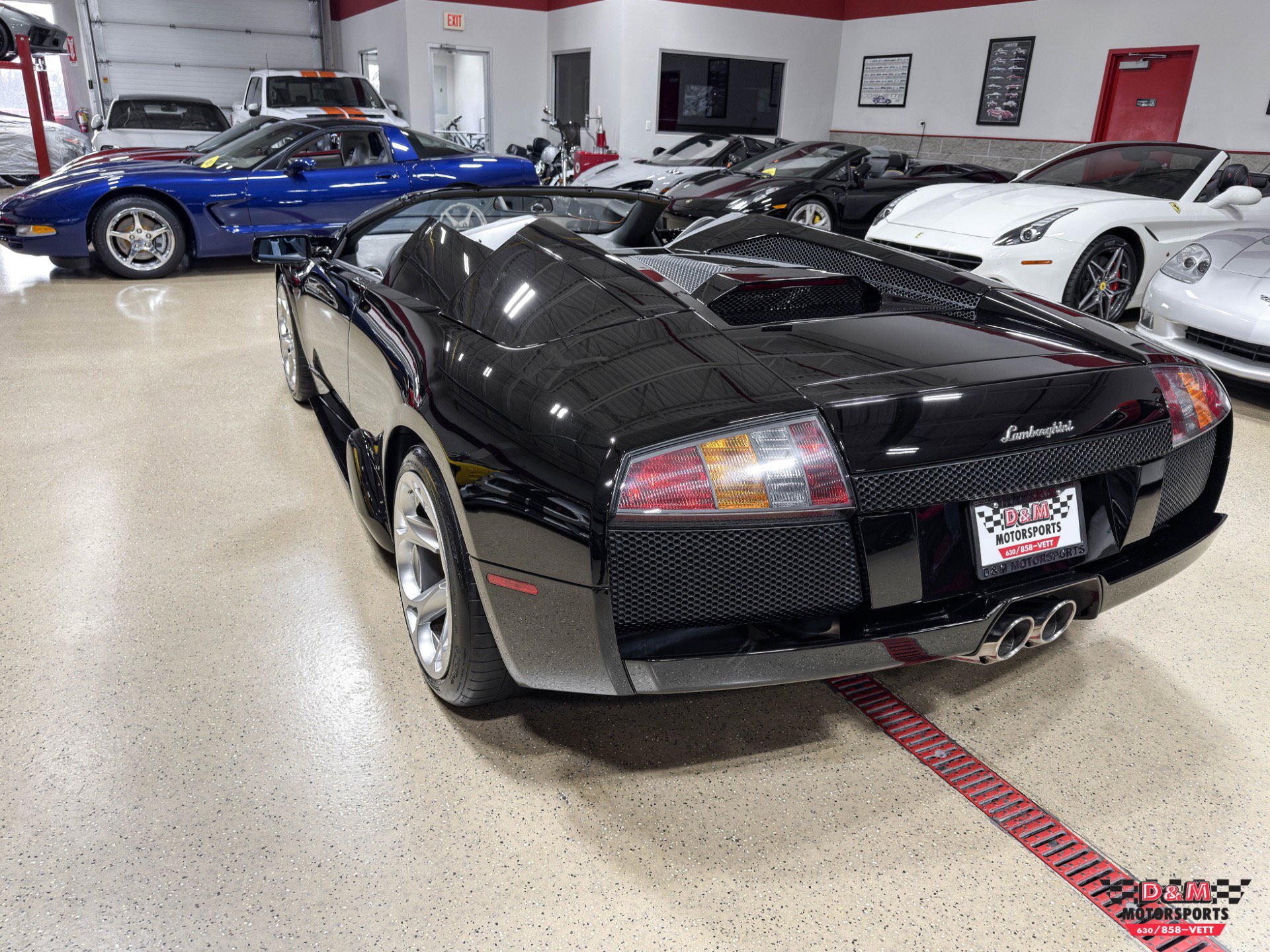 Used 2005 Lamborghini Murcielago Roadster image 38