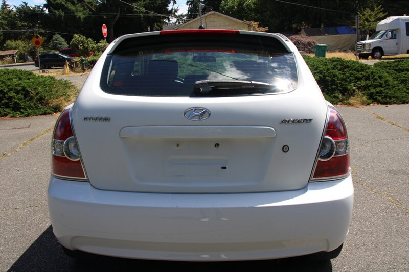 Used 2007 Hyundai Accent SE FWD image 9