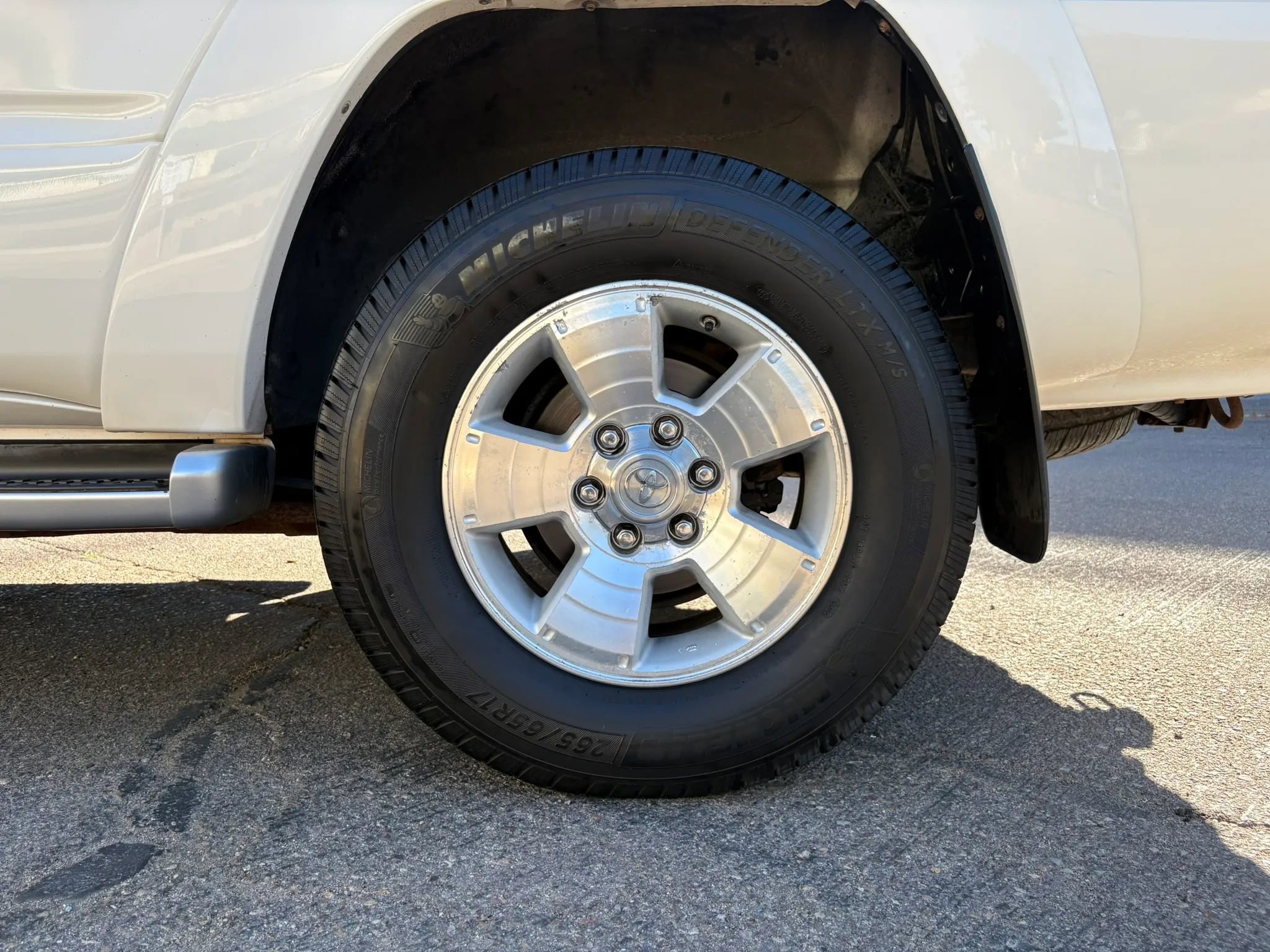 Used 2004 Toyota 4Runner Limited RWD image 22