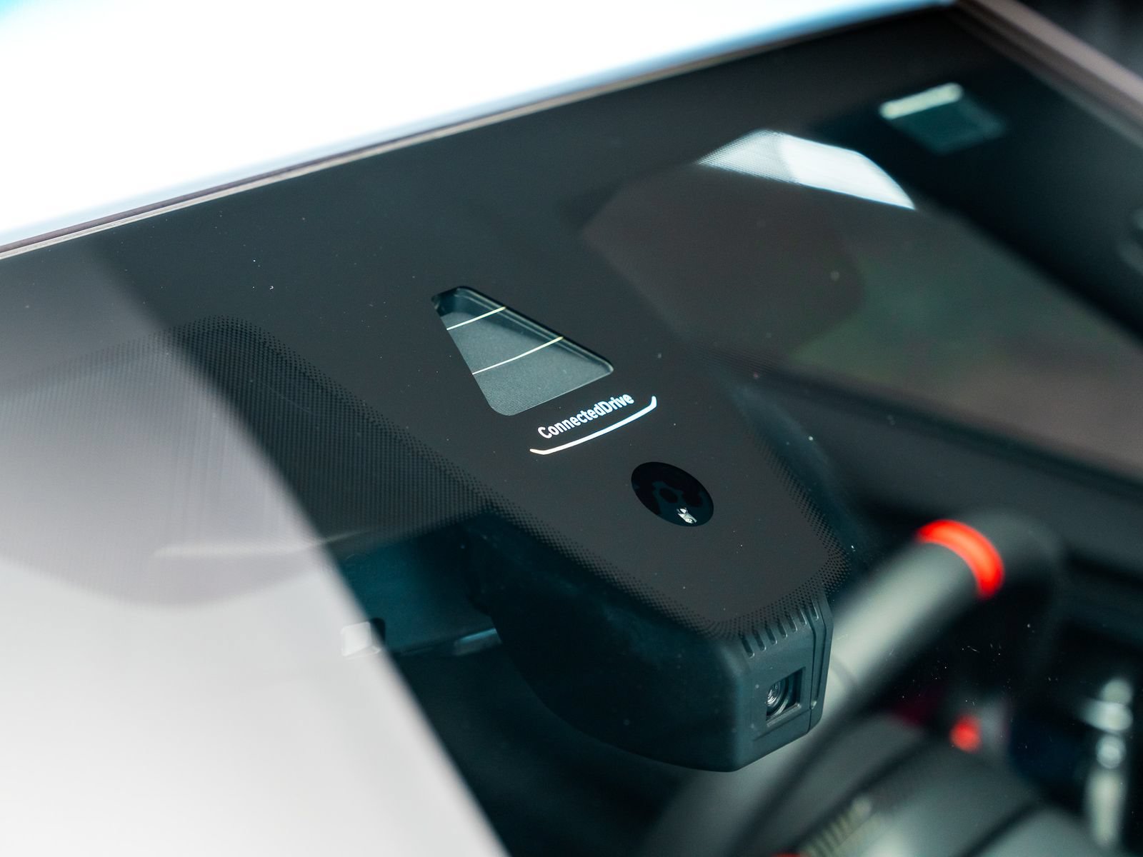 Used 2025 BMW M2 w/ Lighting Package RWD image 29