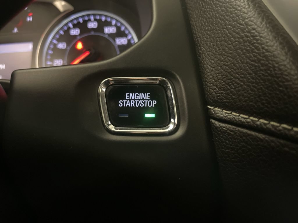 Used 2021 GMC Acadia SLT AWD/4WD image 10