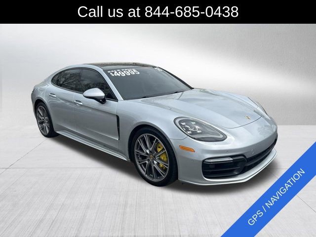 Used 2018 Porsche Panamera 4S image 3