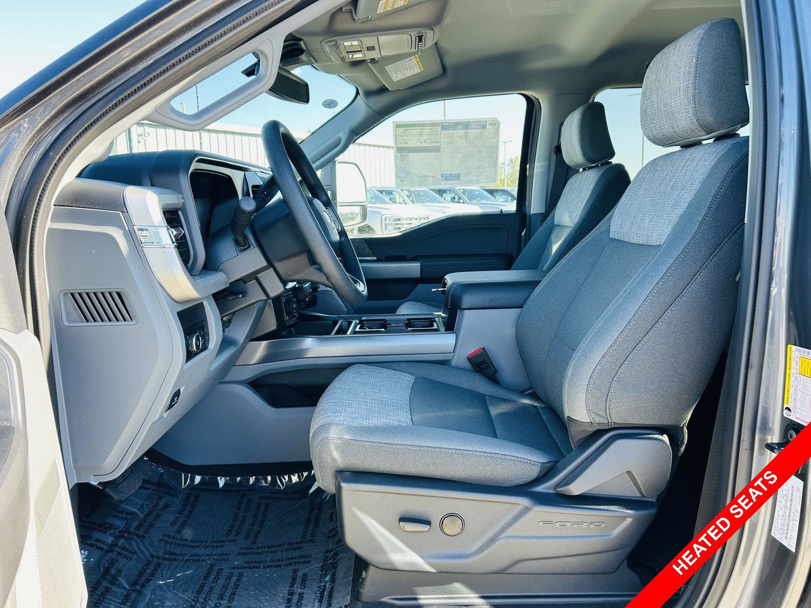 New 2026 Ford F250 XLT w/ XLT Premium Package image 3